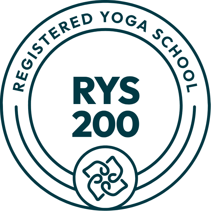 Registered Yoga School 200 logo