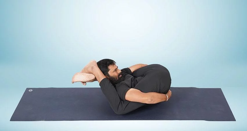 Yogic Sleep Pose Yoga - Nidrasana